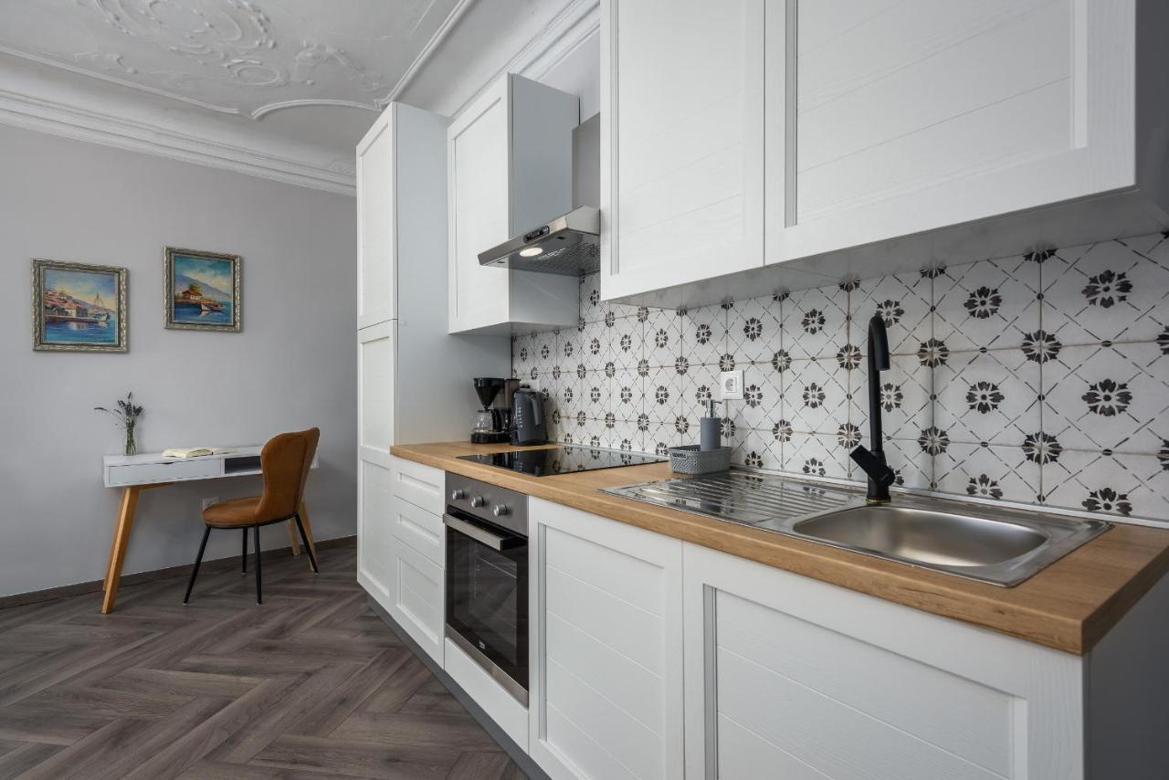 Premium Apartment Daka Poreč Buitenkant foto