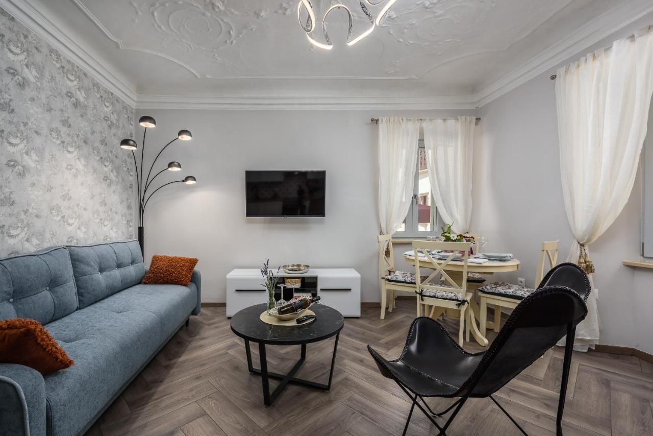 Premium Apartment Daka Poreč Buitenkant foto